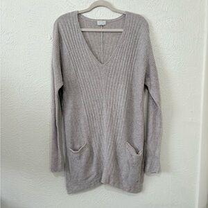 Caslon Gray V-Neck Oversized Sweater